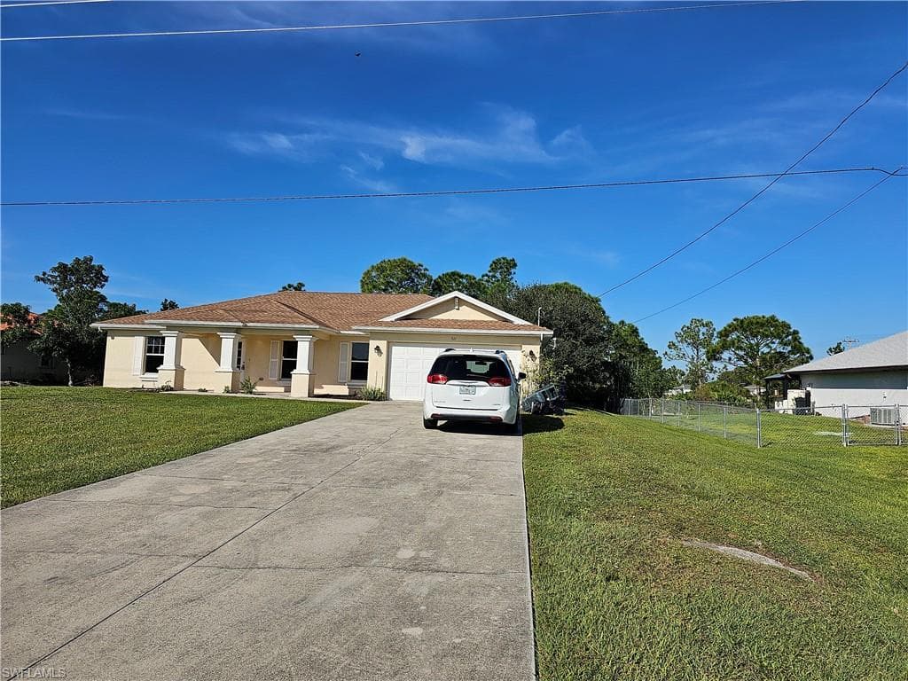 921 Sunniland BLVD LEHIGH ACRES, FL 33971