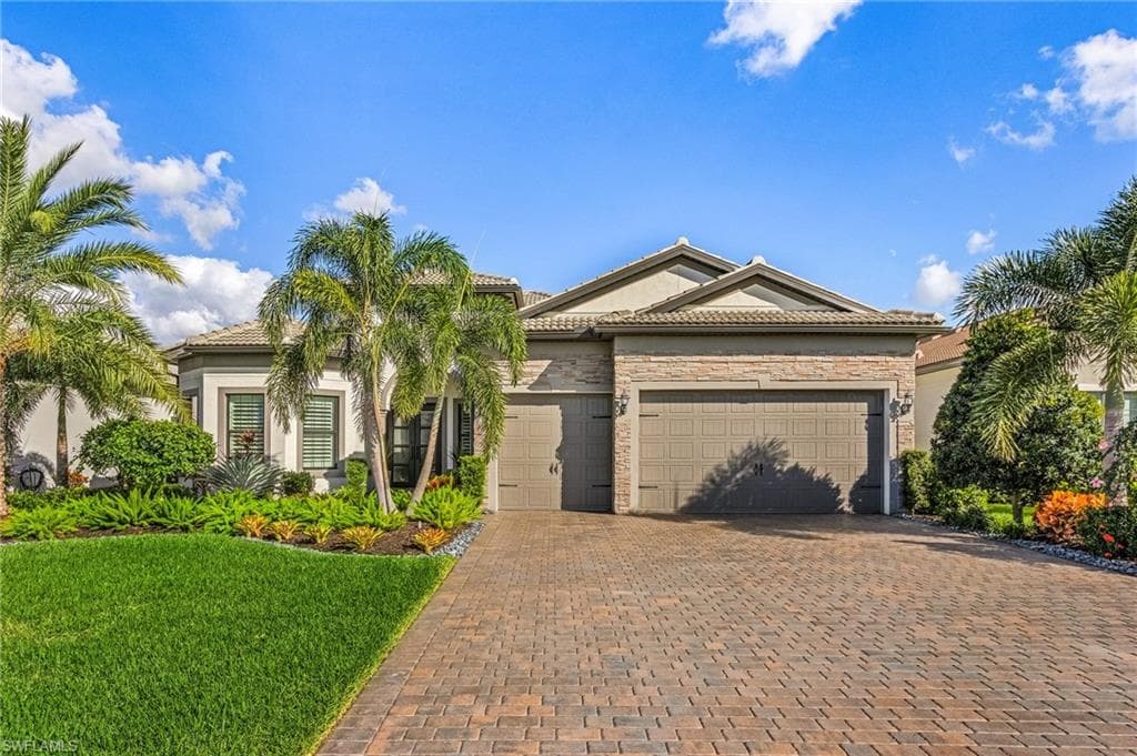 19129 Aqua Shore DR FORT MYERS, FL 33913