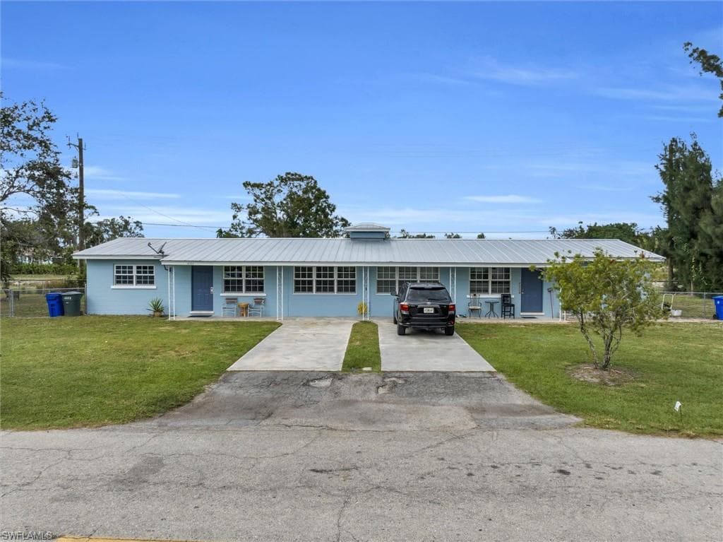 4383-4385 New ST 4385 FORT MYERS, FL 33905