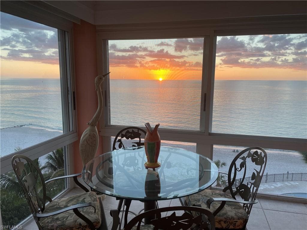 1717 Gulf Shore BLVD N 701 NAPLES, FL 34102