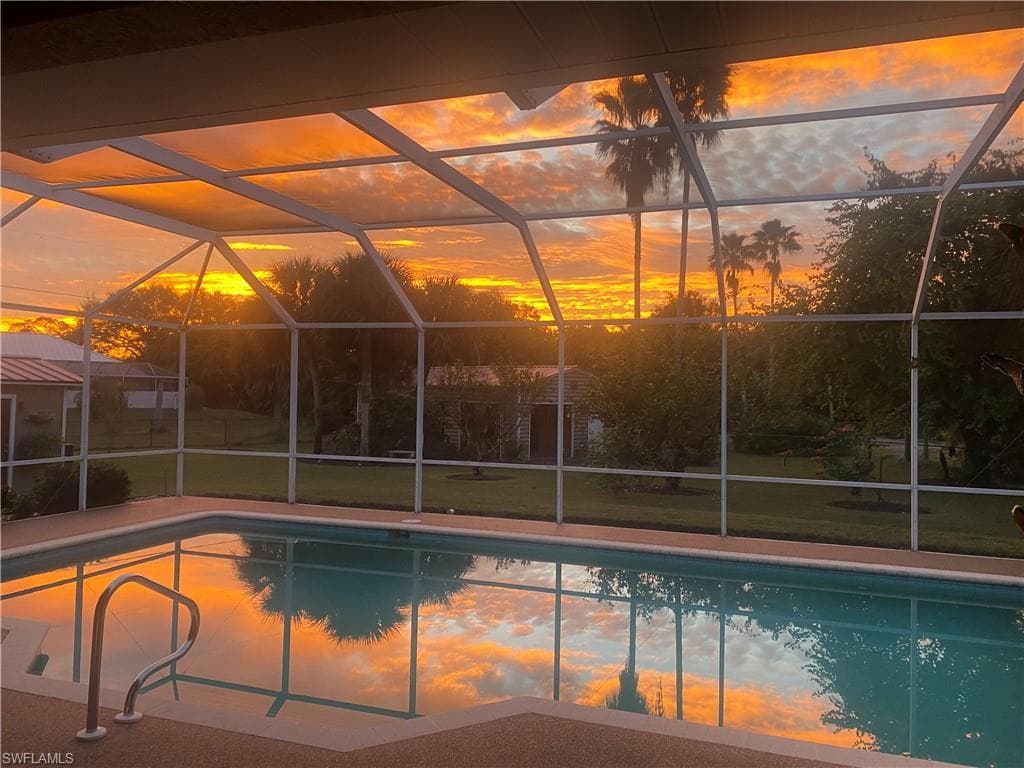 2600 E 10th ST LEHIGH ACRES, FL 33936