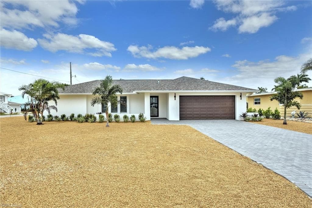 8338 Lagoon RD FORT MYERS BEACH, FL 33931