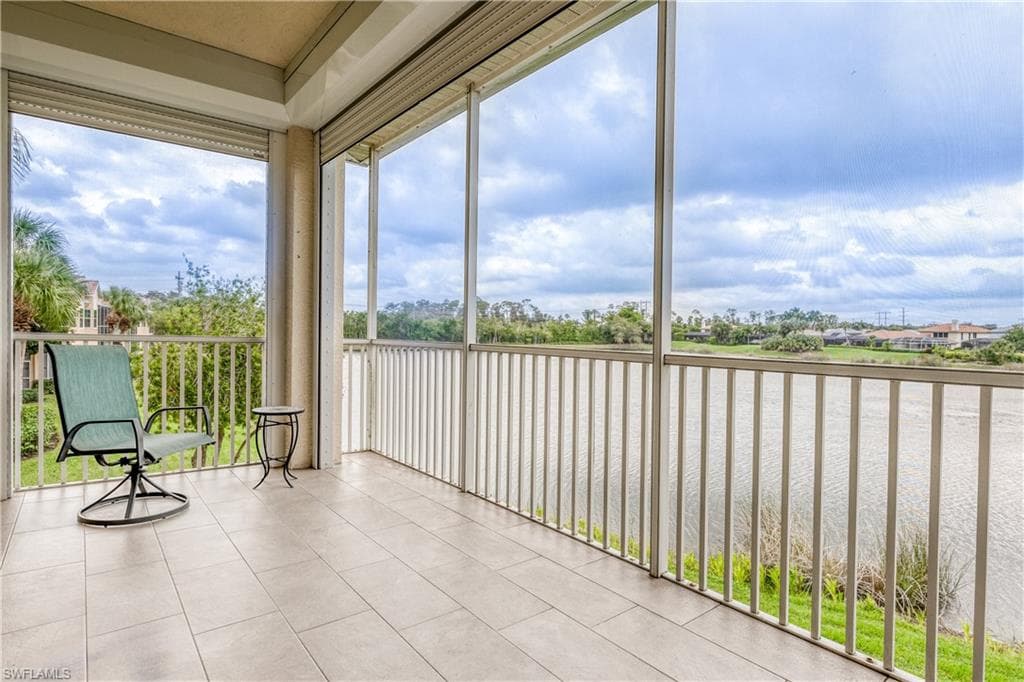6017 Trophy DR 603 NAPLES, FL 34110