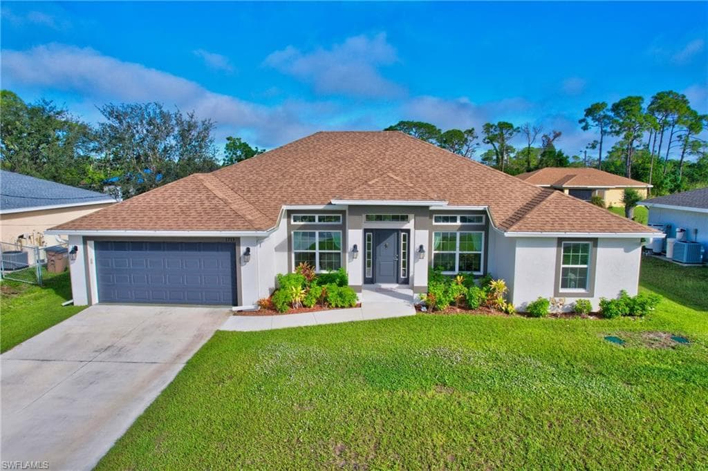 1713 NE 44th TER CAPE CORAL, FL 33909