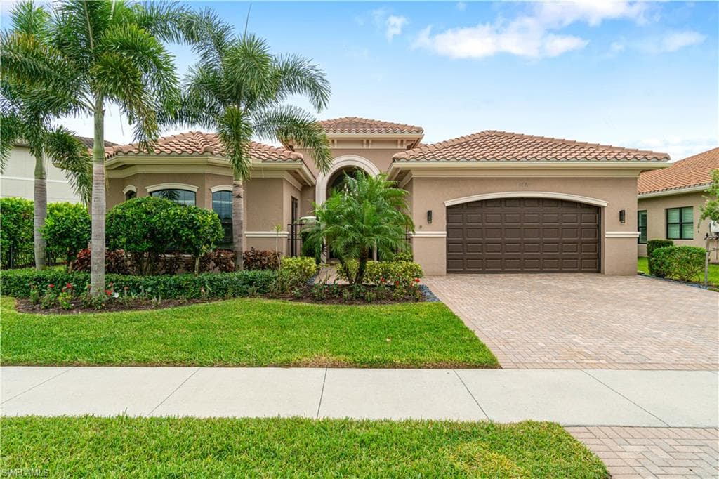 4427 Caldera CIR NAPLES, FL 34119
