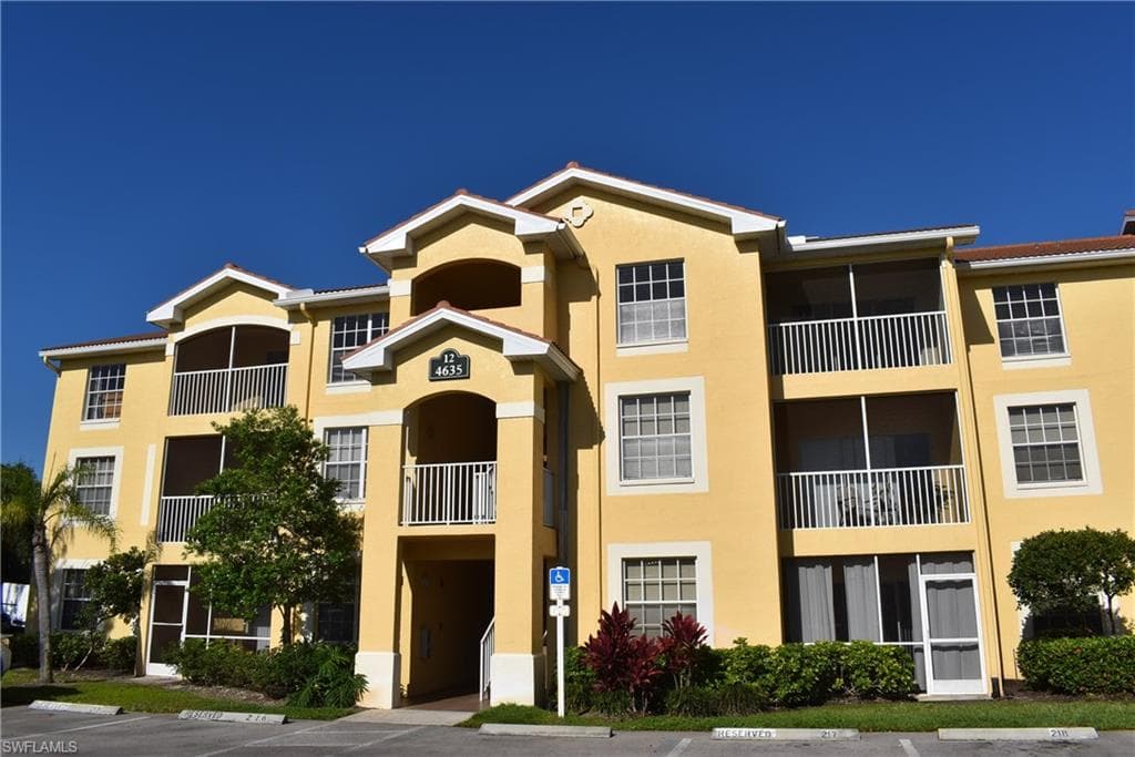 4635 Saint Croix LN 1236 NAPLES, FL 34109