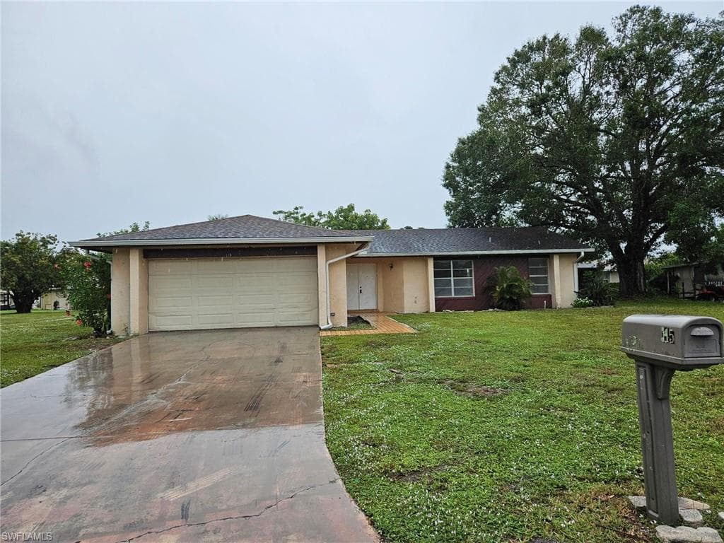115 Airview AVE LEHIGH ACRES, FL 33936