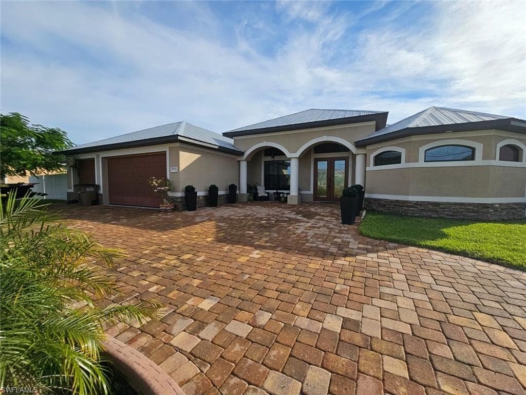 3713 SW 13th AVE CAPE CORAL, FL 33914