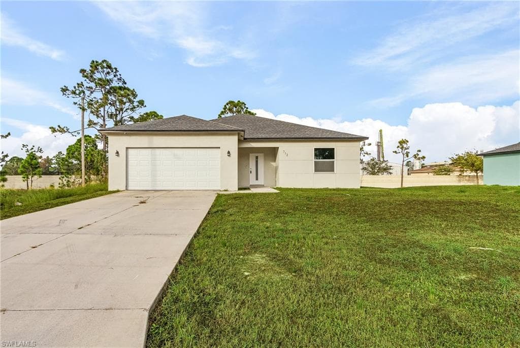 712 Bedford Point AVE LEHIGH ACRES, FL 33974