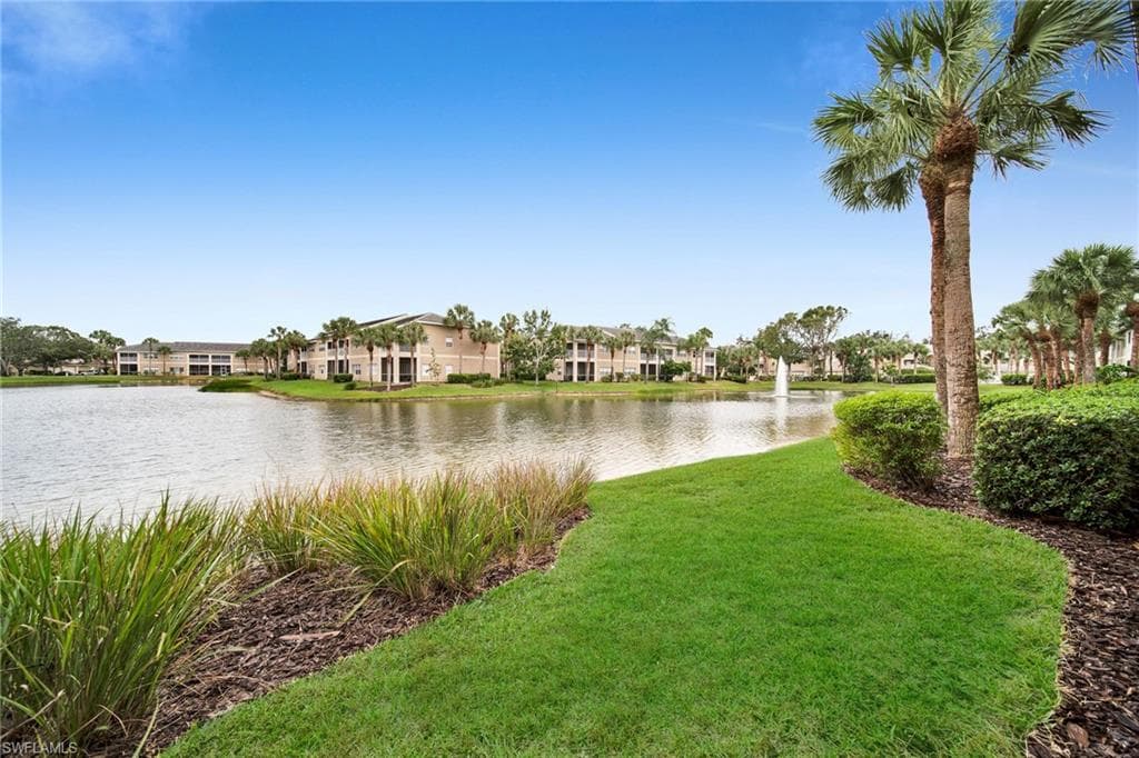 12171 Summergate CIR 101 FORT MYERS, FL 33913