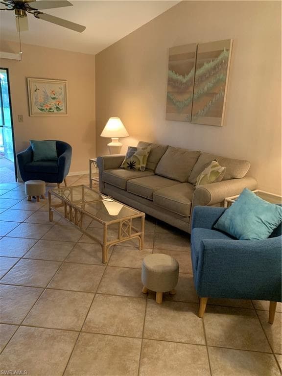 2071 Pine Isle LN 2071 NAPLES, FL 34112