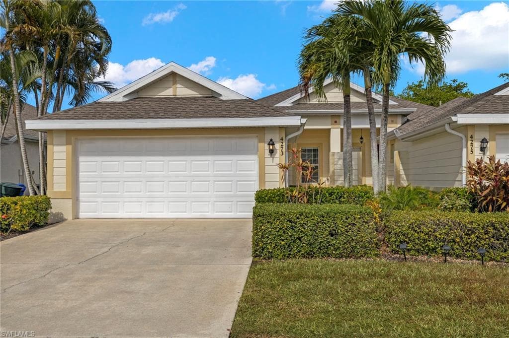 4273 Avian AVE FORT MYERS, FL 33916