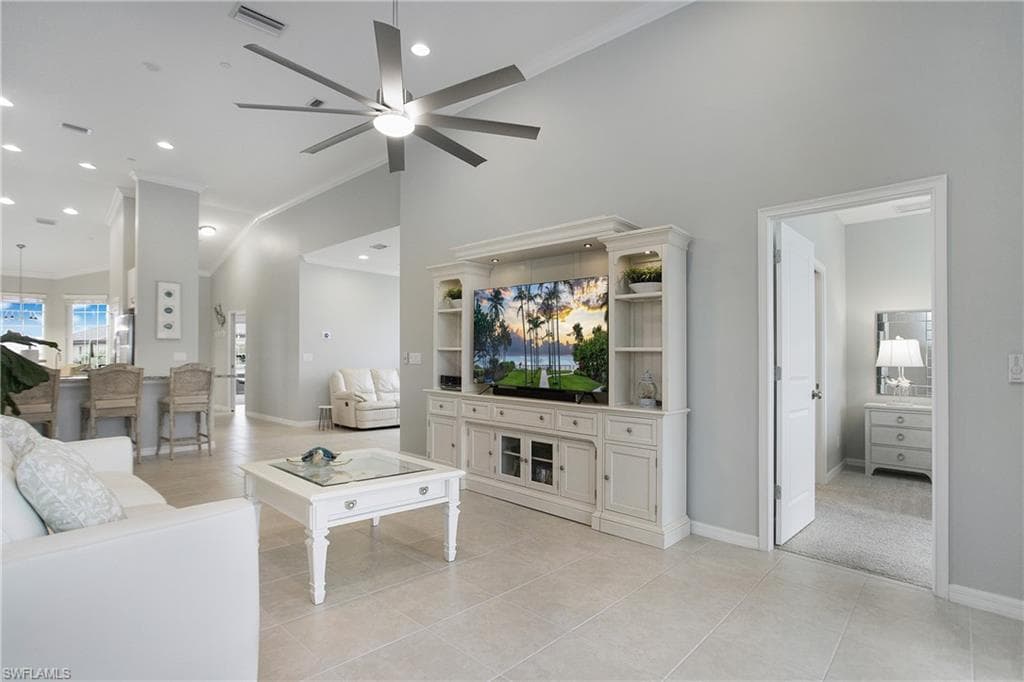 9385 POCIDA CT 201 NAPLES, FL 34119