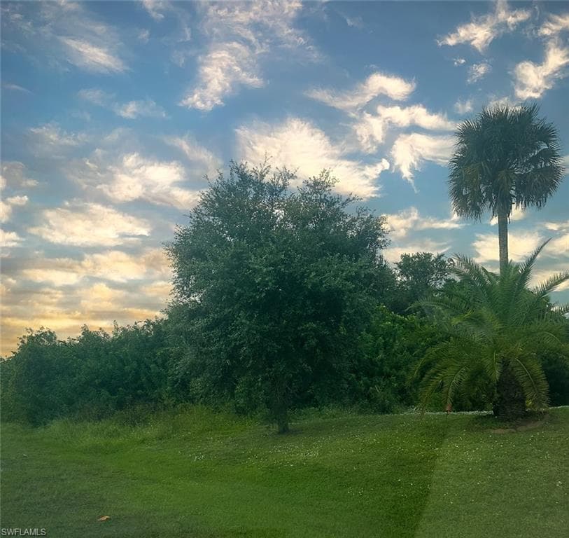 2912 40th ST SW LEHIGH ACRES, FL 33976