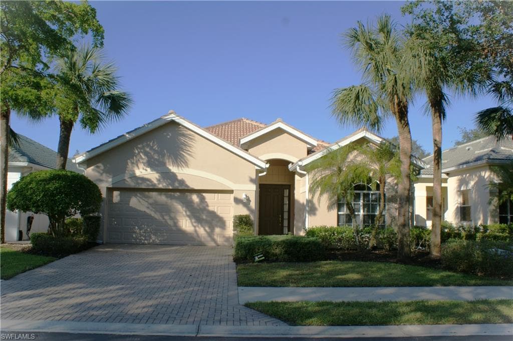3603 Grand Cypress DR NAPLES, FL 34119