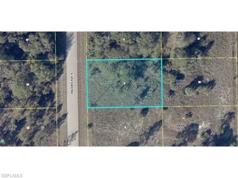 425 Majors AVE S LEHIGH ACRES, FL 33974