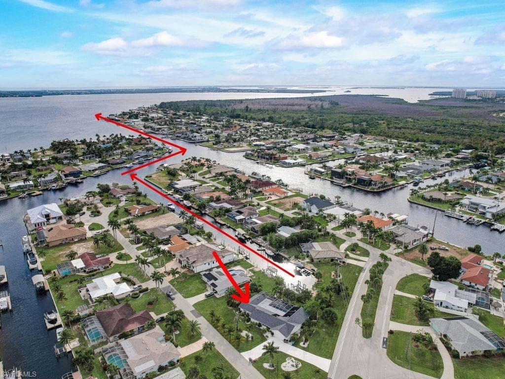 5308 Baypoint CT CAPE CORAL, FL 33904