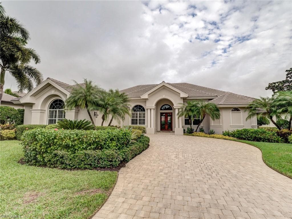 10207 Idle Pine LN