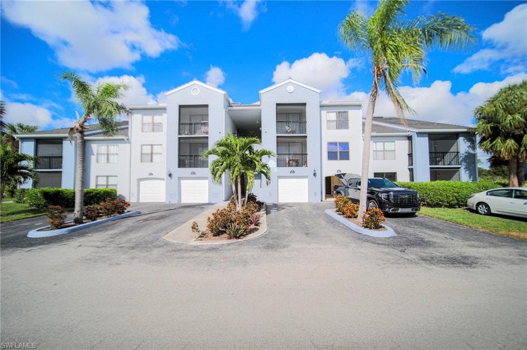 13545 Eagle Ridge DR 836 FORT MYERS, FL 33912