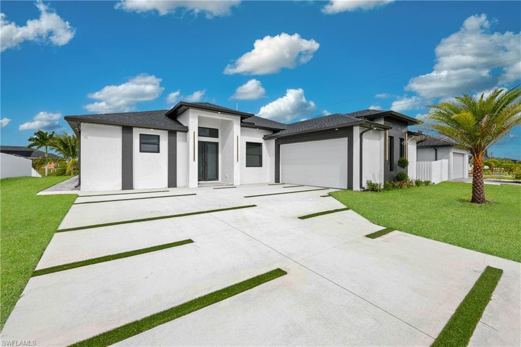 5 NW 8th TER CAPE CORAL, FL 33993