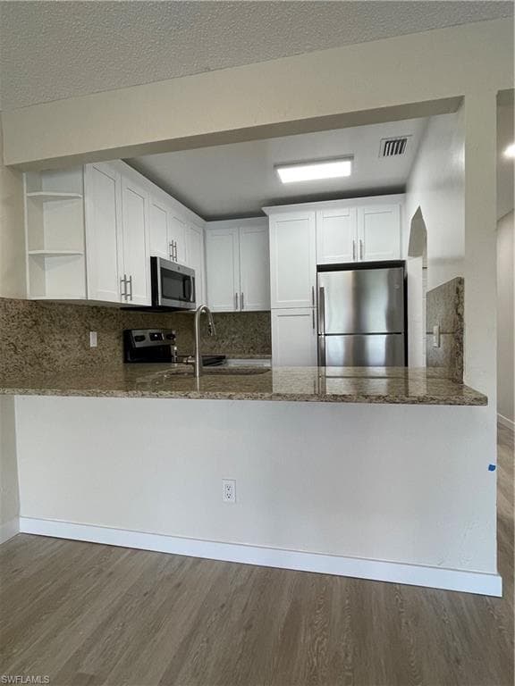 841 Gleason PKWY 2 CAPE CORAL, FL 33914