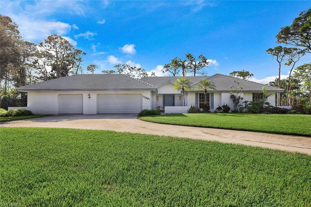 13881 Pine Villa LN FORT MYERS, FL 33912