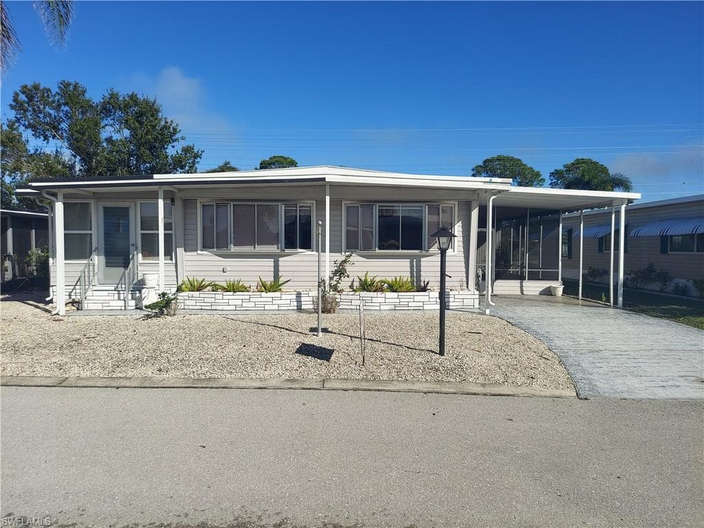 224 Trevino CT N NORTH FORT MYERS, FL 33903