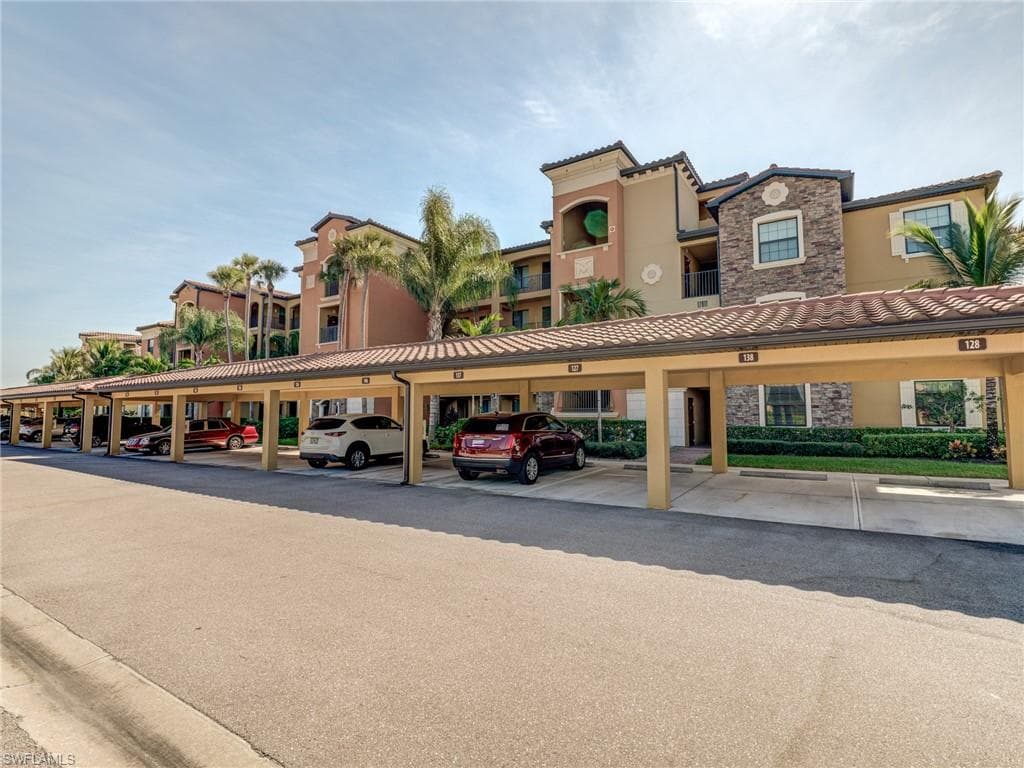 17911 Bonita National BLVD 112 BONITA SPRINGS, FL 34135