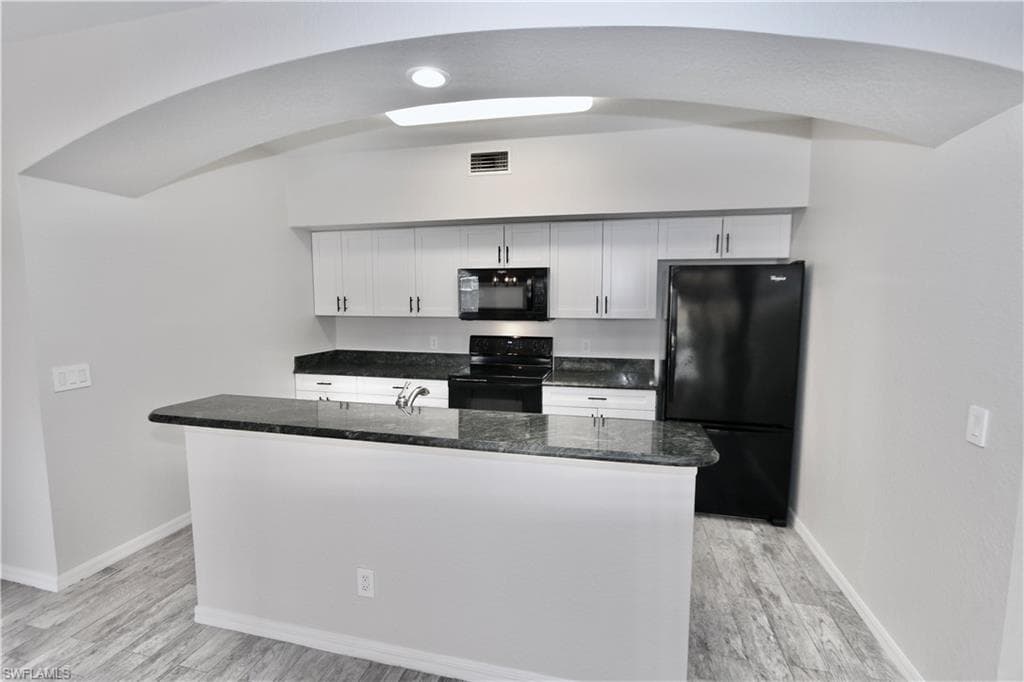 7905 Preserve CIR 127 NAPLES, FL 34119