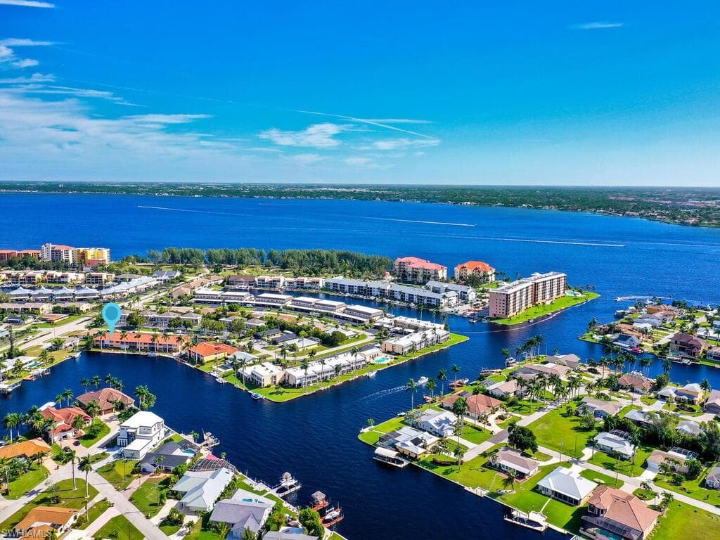 1908 SE 43rd ST 106 CAPE CORAL, FL 33904