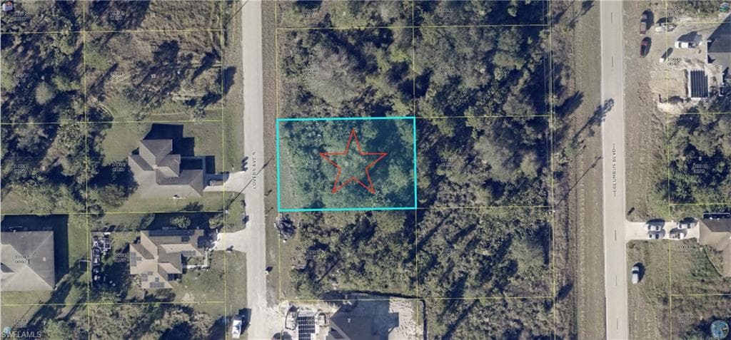 411 Lovers AVE LEHIGH ACRES, FL 33974