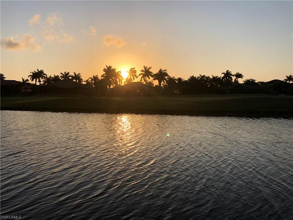 11927 King James CT CAPE CORAL, FL 33991