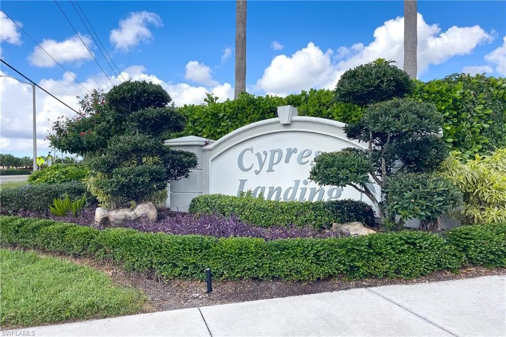 8311 Pacific Beach DR E FORT MYERS, FL 33966