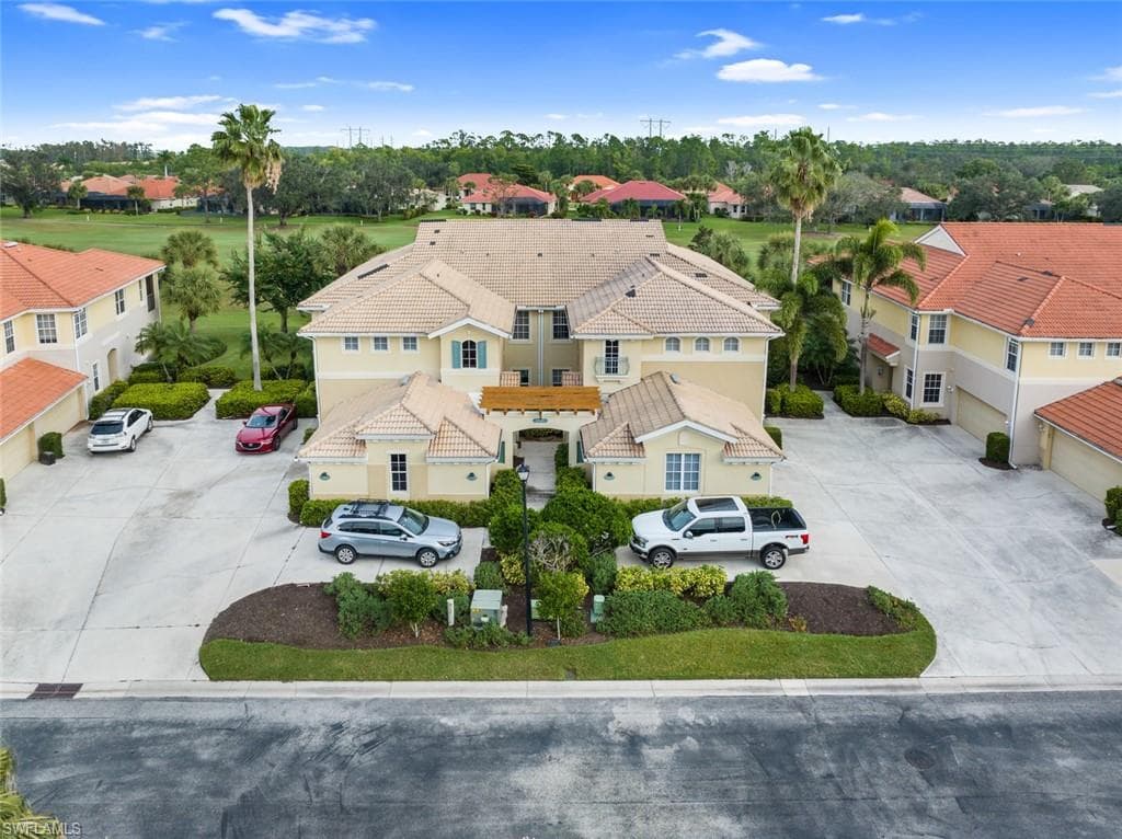 12051 BRASSIE CIR 201 FORT MYERS, FL 33913