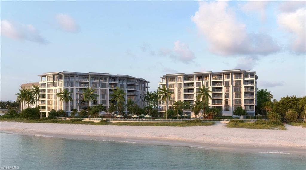 1611 Gulf Shore BLVD N 408 NAPLES, FL 34102
