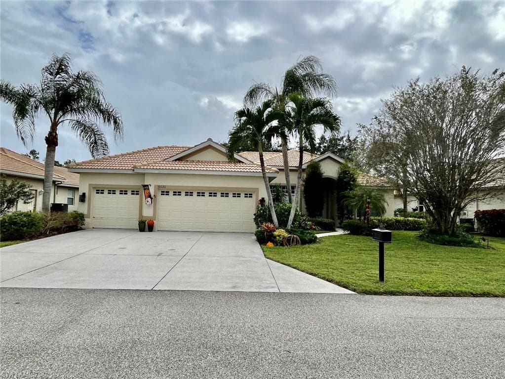 10620 Sir Michaels Place DR BONITA SPRINGS, FL 34135