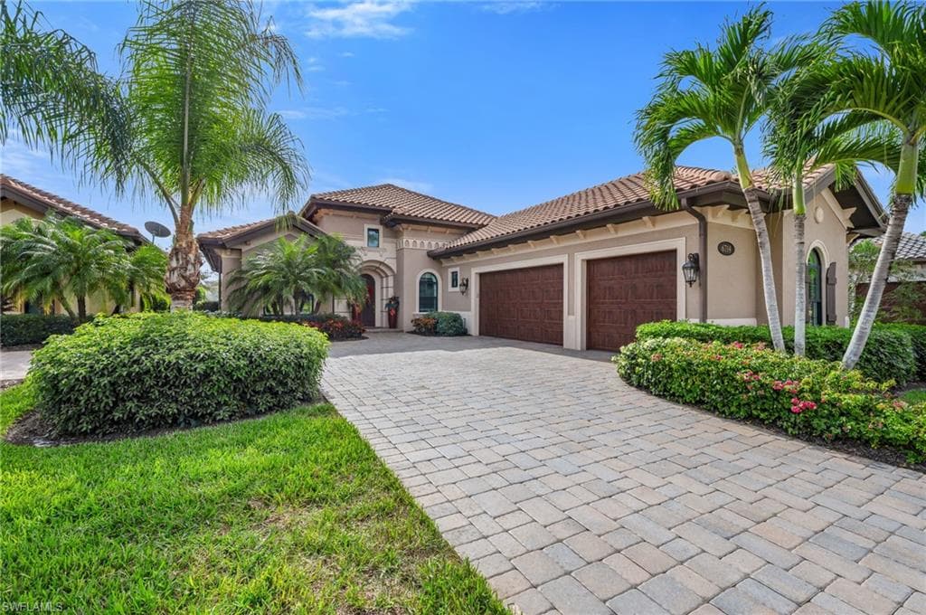 6714 Canwick Cove Cir CIR NAPLES, FL 34113
