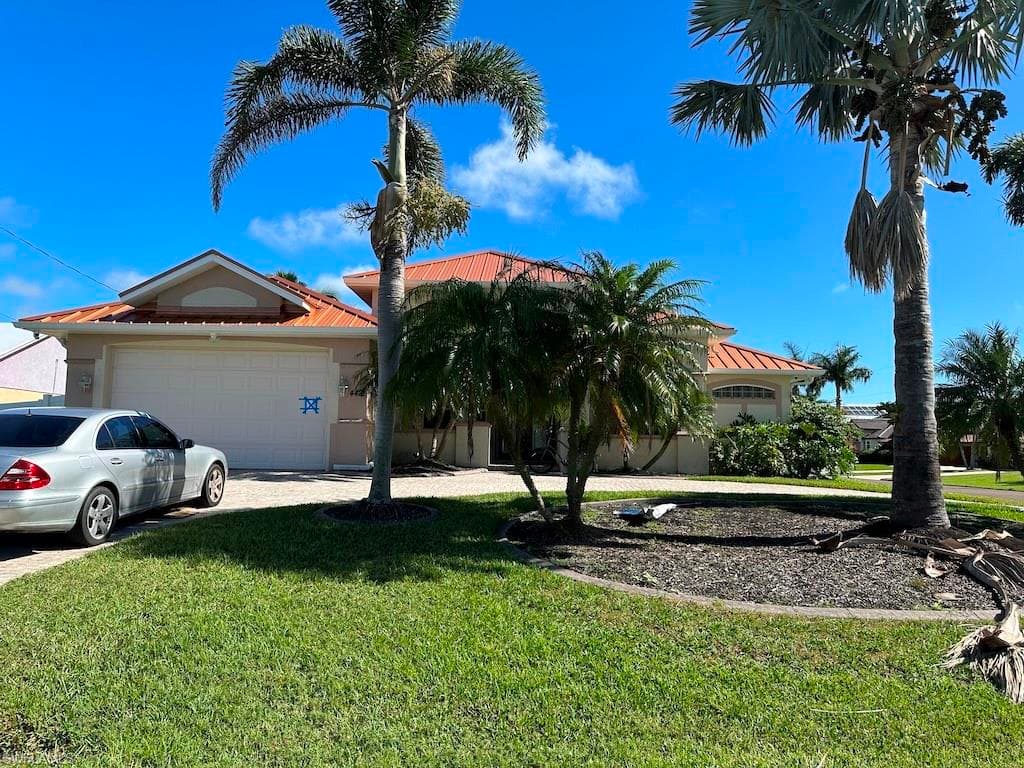 4421 26th AVE CAPE CORAL, FL 33914