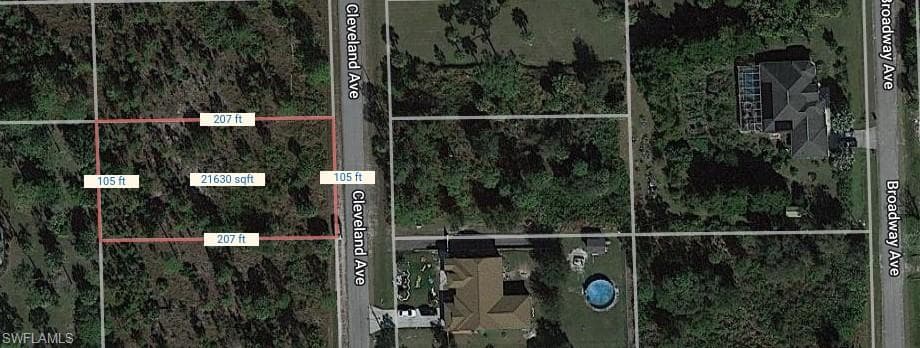 1013 Cleveland AVE LEHIGH ACRES, FL 33972