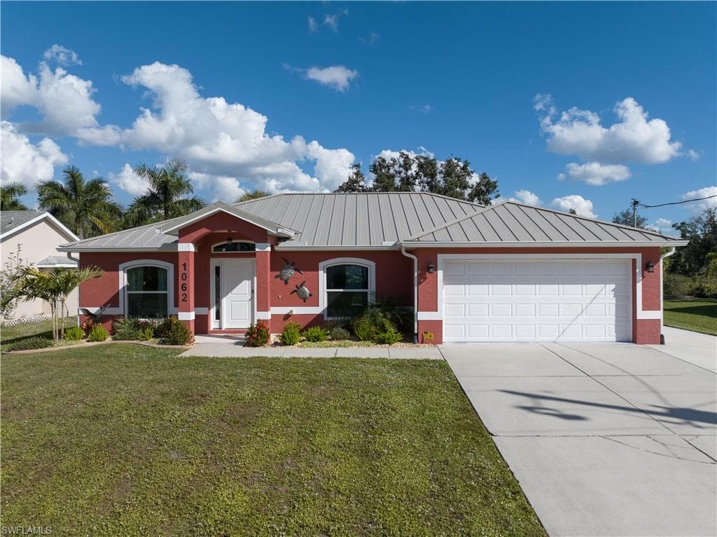 1062 General ST PORT CHARLOTTE, FL 33953