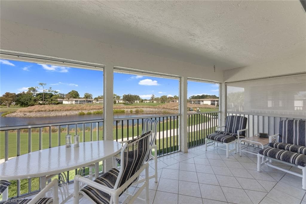 581 Teryl RD 6 NAPLES, FL 34112
