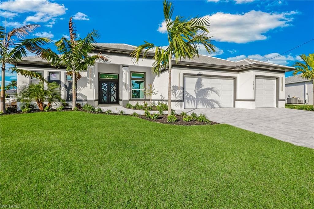 1801 SW 31st TER CAPE CORAL, FL 33914