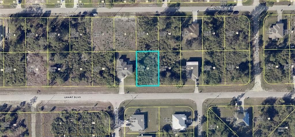 837 Grant BLVD LEHIGH ACRES, FL 33974