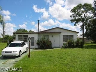 35 Abaco ST LEHIGH ACRES, FL 33936