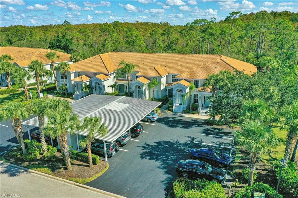 9661 HEMINGWAY LN 3203 FORT MYERS, FL 33913