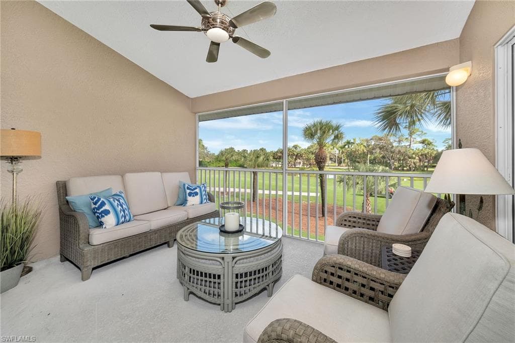 1970 Willow Bend CIR 6-202 NAPLES, FL 34109