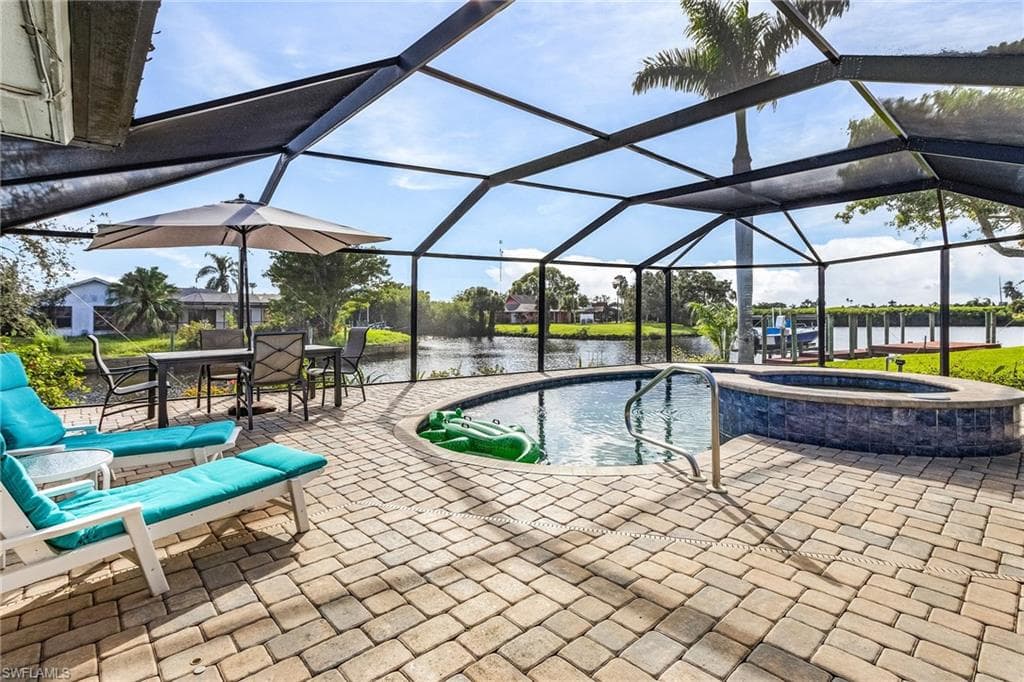 13737 Ox Bow RD FORT MYERS, FL 33905