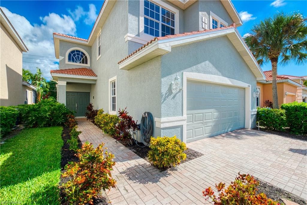 8949 Spring Mountain WAY FORT MYERS, FL 33908