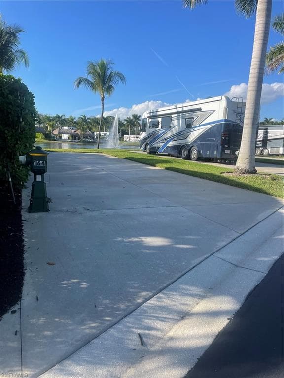 13477 Ladyfish LN NAPLES, FL 34114