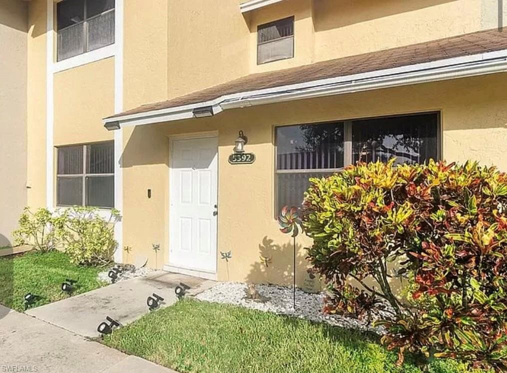 5392 Gate Lake Rd RD TAMARAC, FL 33319